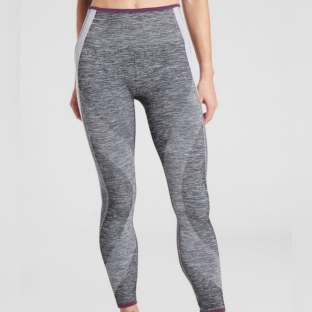 Athleta Impact 7/8 Tight Gray Size Small